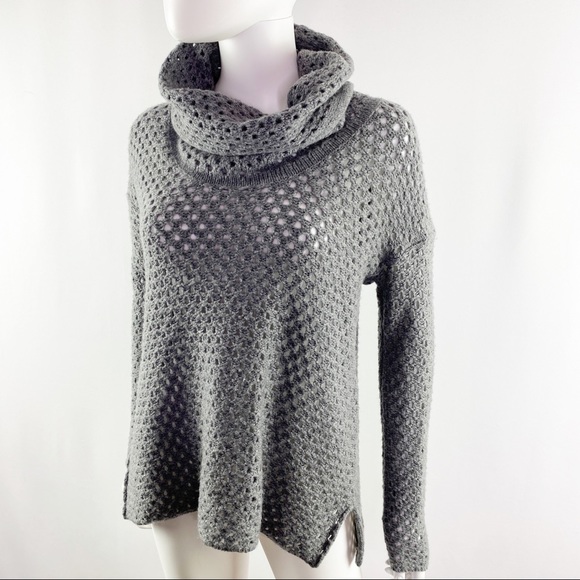 James Perse Women's Gray Knit Turtleneck Sweater - Picture 5 of 11